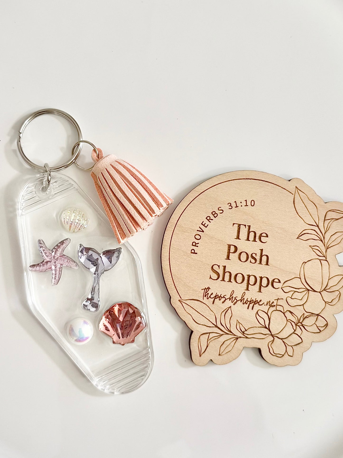 Mermaid Seashell Bauble Resin Keychain