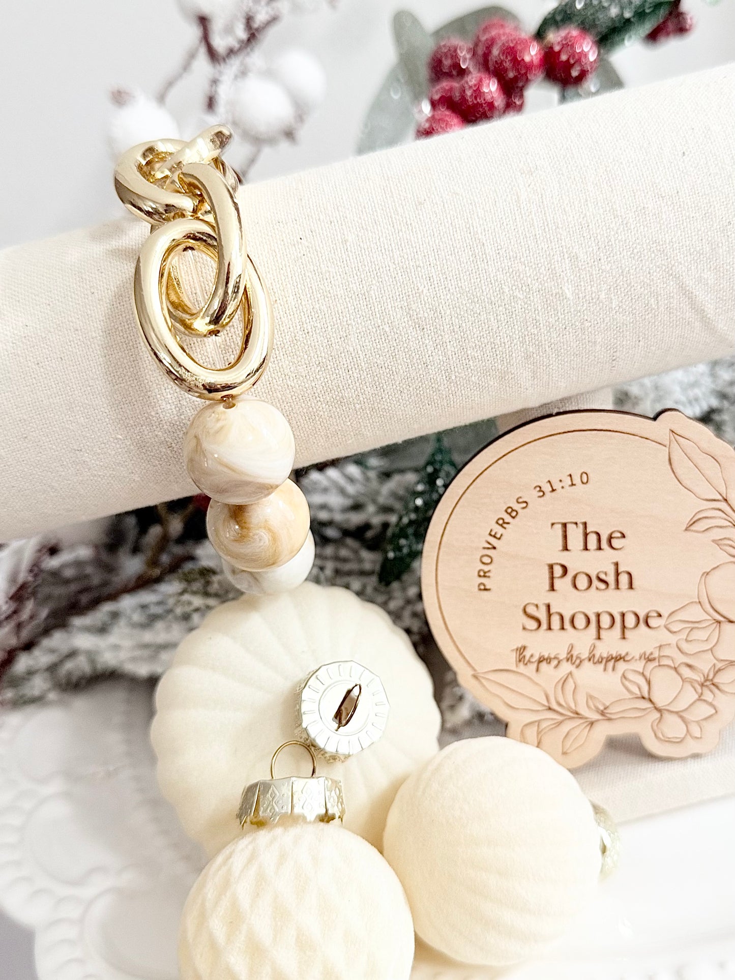 Snow Cream Chain Bracelet