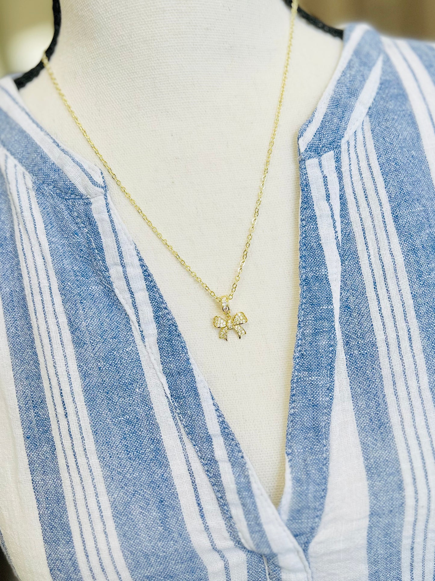 Crystal Bow Necklace