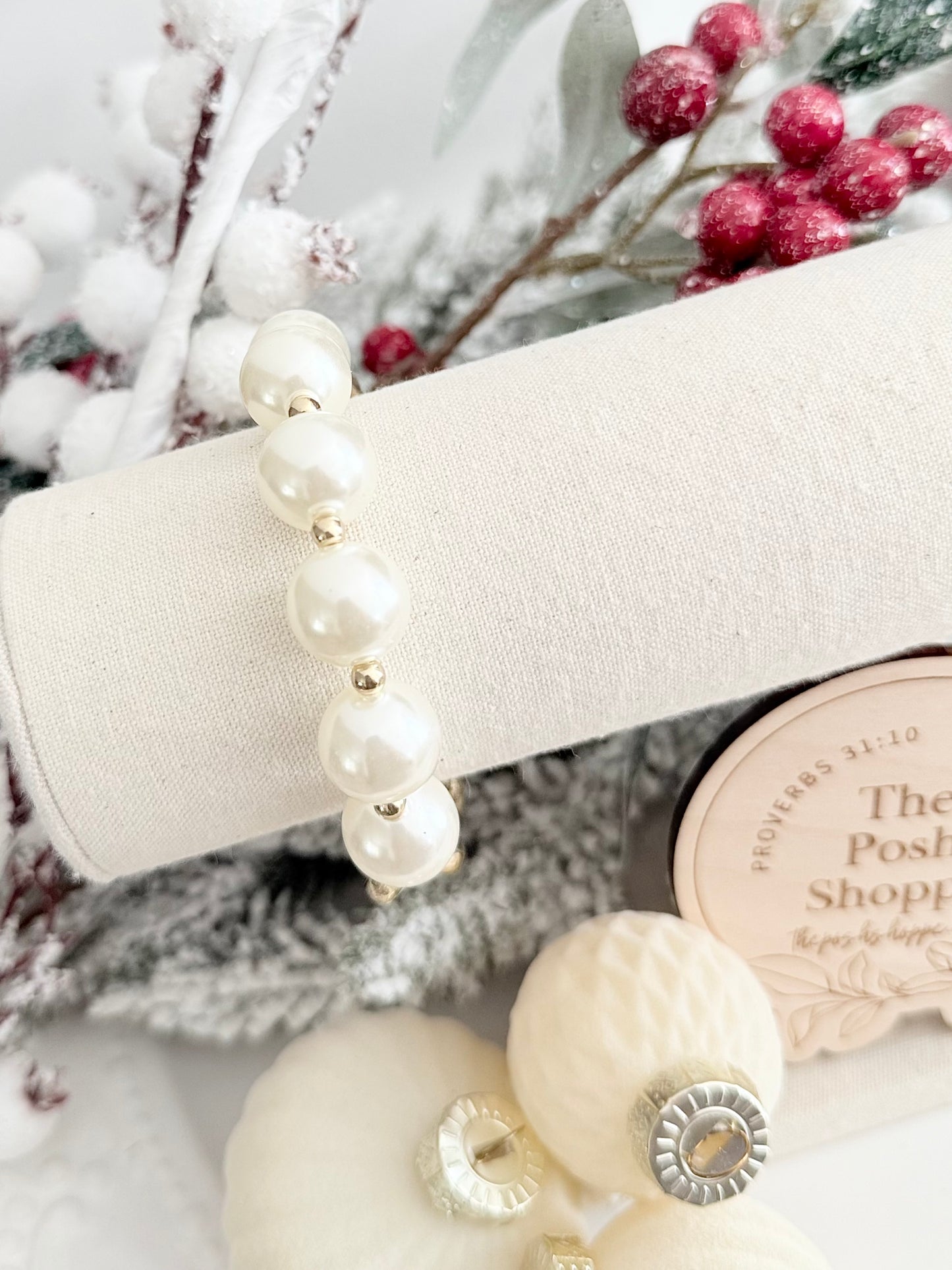 Gold Link + Pearl Bauble Bracelet