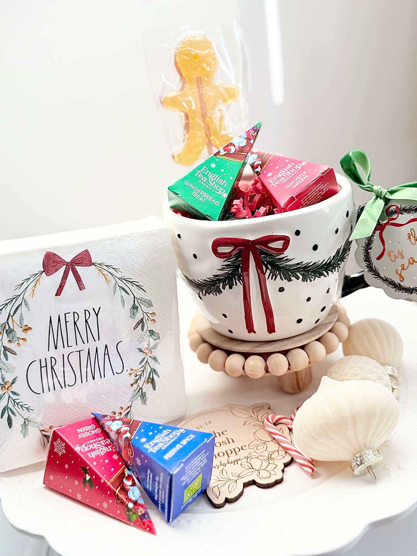 🎄 Red Bow Holiday Tea Lover Gift Set