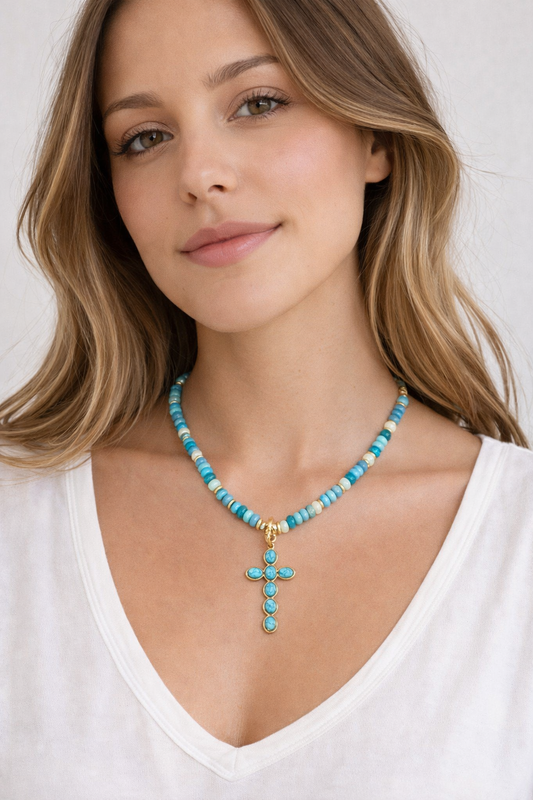 Beautiful Turquoise Beaded Necklace