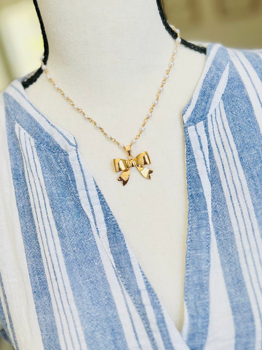 Gold Bow Necklace