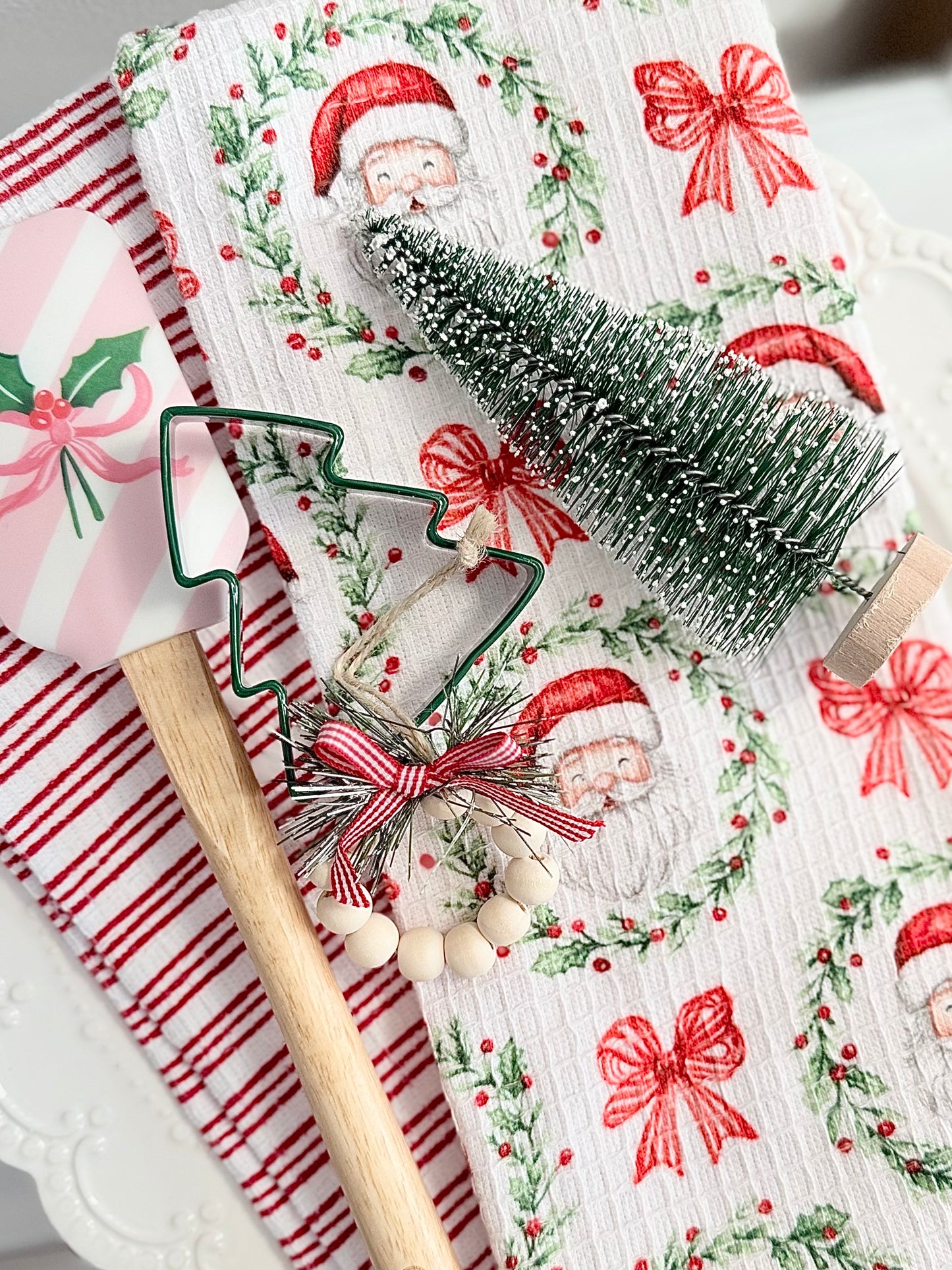 🎄 Holiday Kitchen Cheer Gift Set