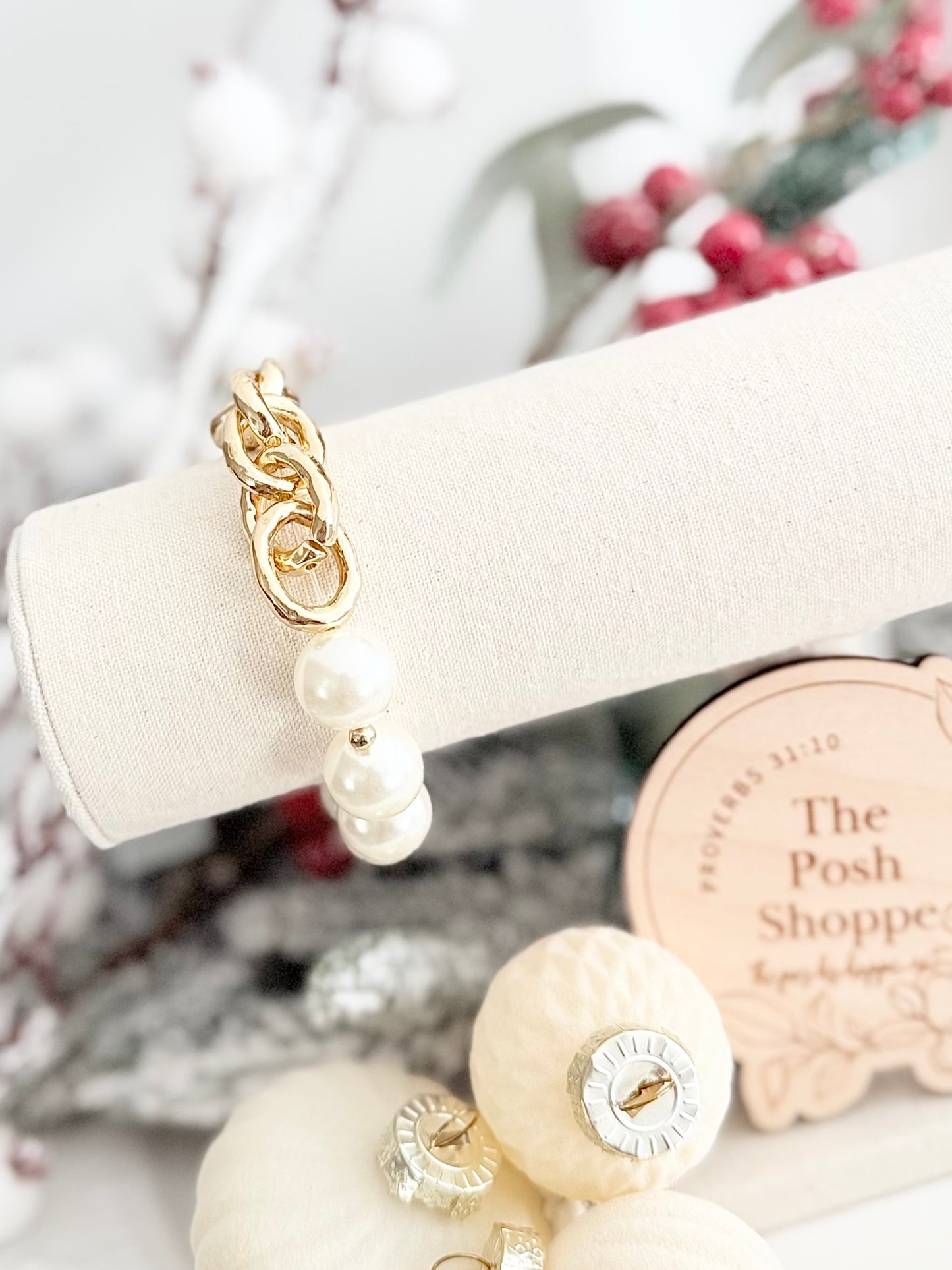 Gold Link + Pearl Bauble Bracelet