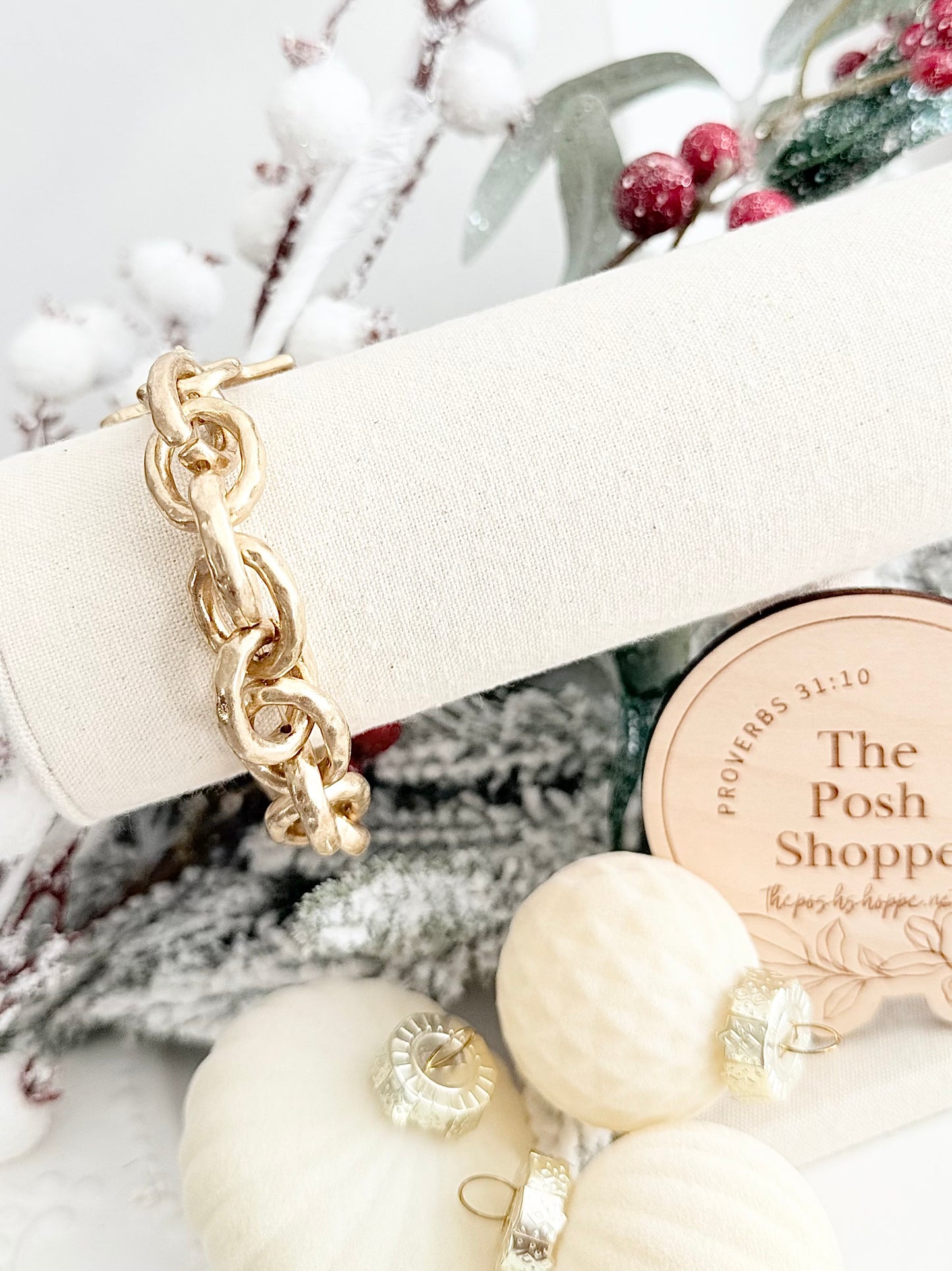 Gold Hammered Link Cross Bracelet